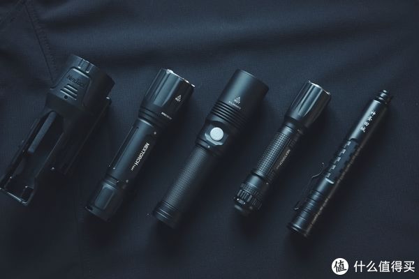 光剑在手,黑暗你走——纳丽德L10MAX白激光手电