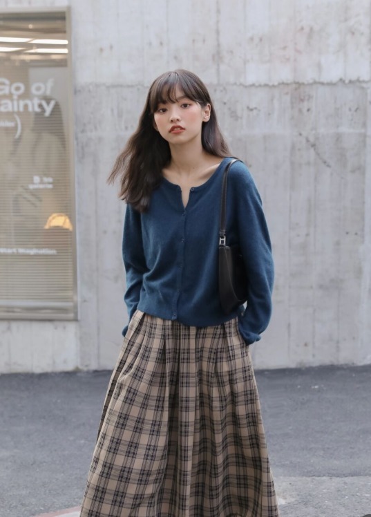 小姐姐|冬天的第一件内搭, 建议你们选择“毛衣针织衫”,温柔度爆棚!