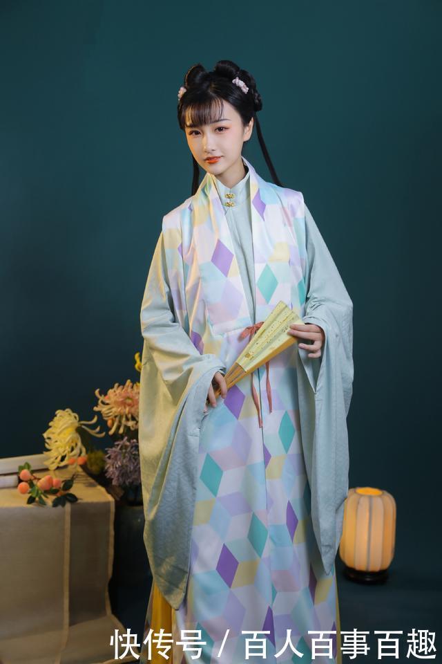 明制汉服|秋天该选什么形制的汉服选这4套“明制”准没错,优雅又华丽
