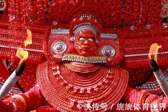 约瑟夫!印度天才神童克林特,在人世仅2522天,留下2.5万幅画作