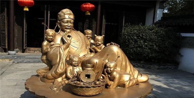 人为|朱元璋打压沈万三,将其流放不解恨,又对全族迫害,真因为仇富吗