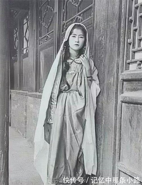 建筑系&林徽因身高到底是多少?说出来你可能怀疑,但当年老照片不会说谎