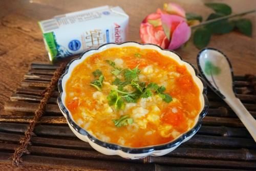 懒人番茄疙瘩汤，做法简单，味道酸爽，孩子都说太好喝了