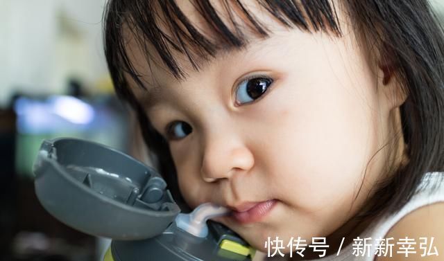 医生|孩子脾胃很虚弱,医生叮嘱3个时间段莫要喝水,易积食