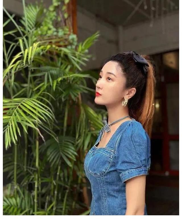 山东卫视美女主持人：东辰