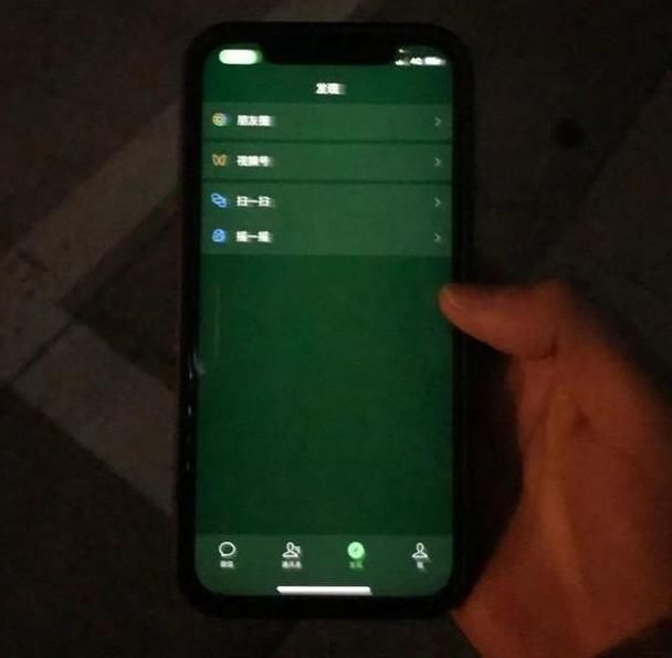 iPhone|iPhone 12问题接连不断，再曝充电BUG，多口充电器全部躺枪