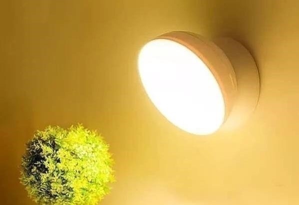 节能|“再见了”电灯,中国新式“新型灯一炮走红,免拉线,贼省钱