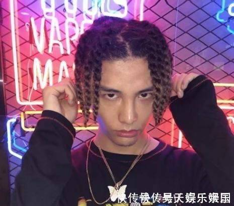 近期公认最火10部综艺极限垫底,奔跑吧第6,榜首实至名归!