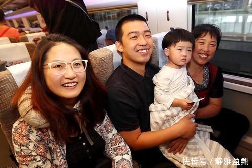 安全座椅|宝宝也会晕车？会遗传？答案在这里，十个妙招轻松解除晕车不适