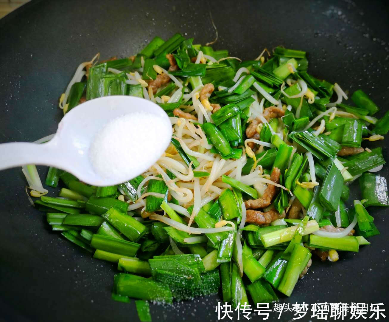 绿豆芽|春季养肝第一菜，调理脾胃，还能增强免疫力，不吃可惜了！