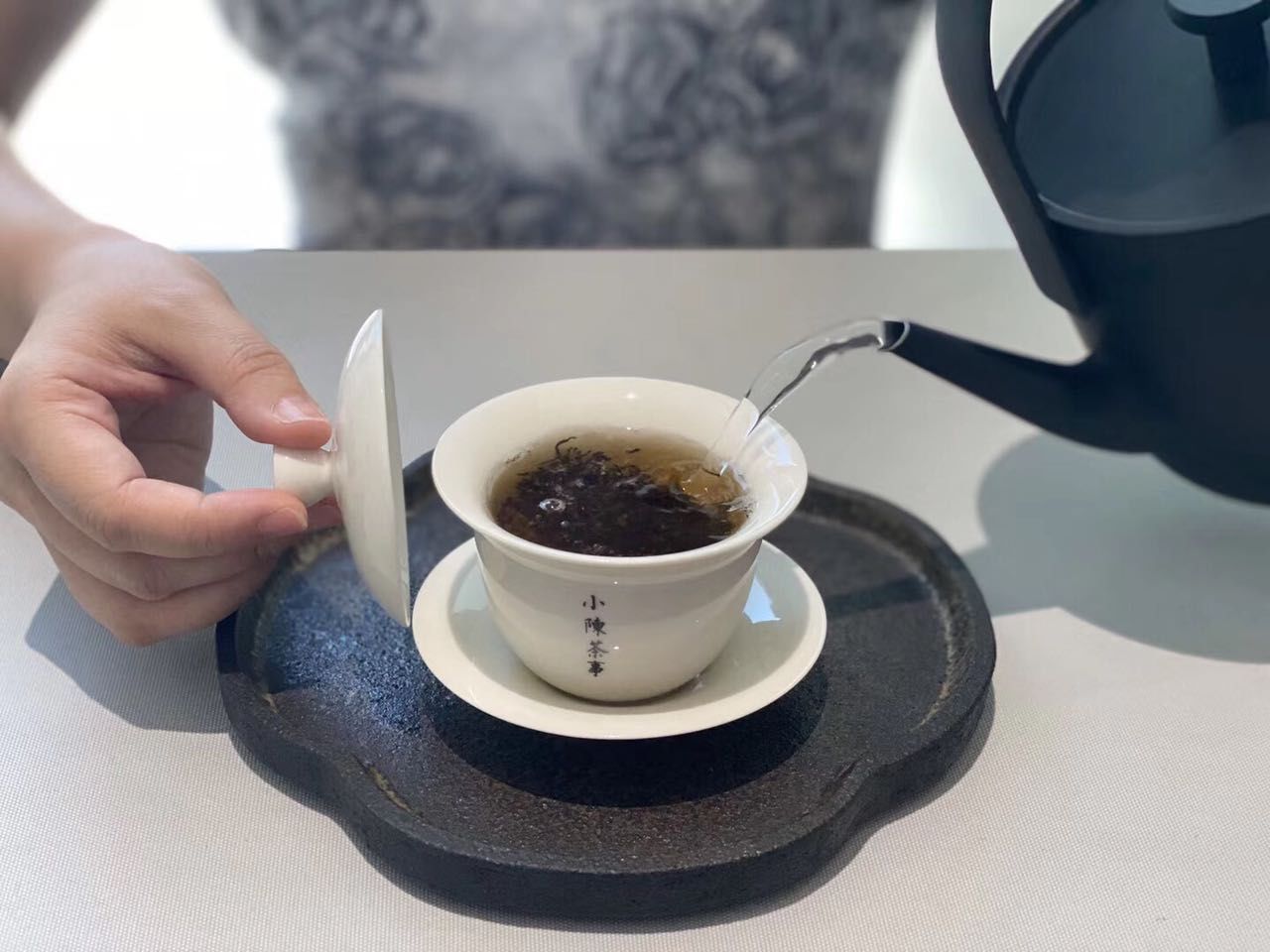 内含物质|有种“想哭”,叫煮了绿茶,六大茶类中,究竟哪些茶适合煮茶呢