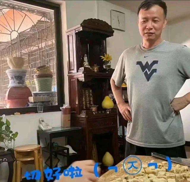 恩师|老父亲太为红姐操心!恩师带全红婵回家过节,红姐帮厨师母做糕点