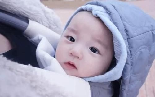 小田|“不管多冷,都别给孩子穿保暖内衣”,一位妈妈的忠告,要知晓