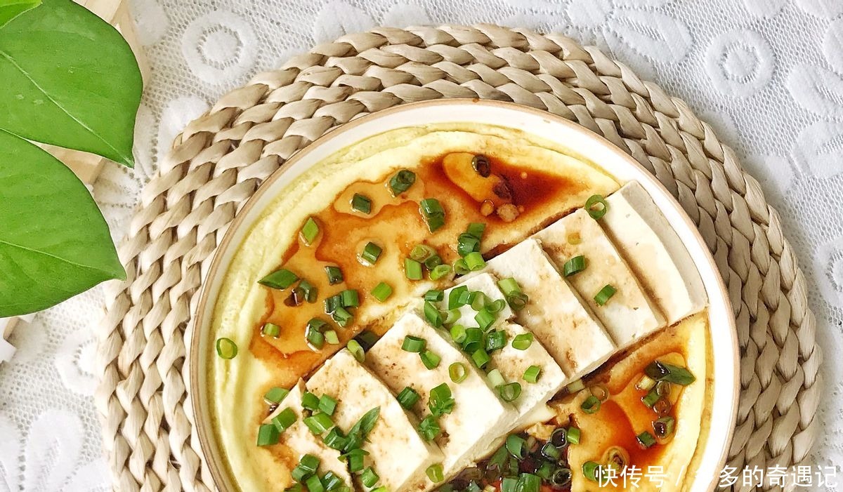 豆制品|豆腐和鸡蛋完美结合，蒸一蒸，鲜香入味，爽滑好消化，太美味了！