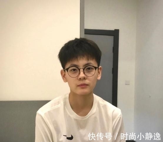 杨舒予|奥运健儿颜值爆火!184cm配腹肌撩倒大片妹子,甚至被称女版宁泽涛?