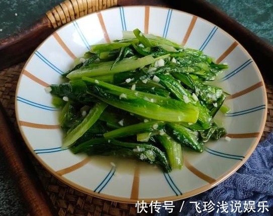 炒菜|炒菜时，先放盐还是后放盐？大厨：牢记4点，炒什么菜都美味！