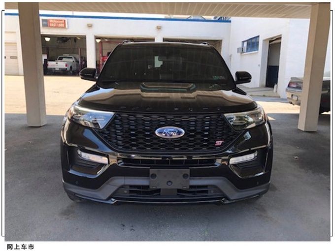 探险者|福特探险者ST实拍 搭3.0T引擎/2+3+2座椅布局