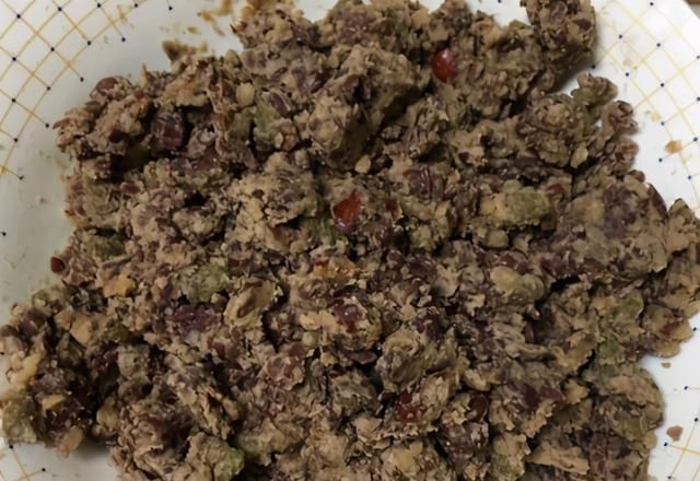 营养|进补季,糯米粉里加红枣和红豆,搓一搓蒸一蒸,做成粘豆包营养高
