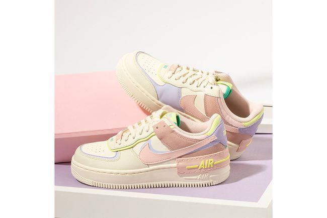 女生们|女生们都难以招架:Nike为变奏版AirForce1