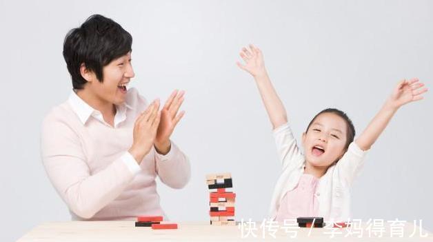 孩子们|养废一个孩子很简单,别放过任何一个表扬孩子的机会,捧杀就行