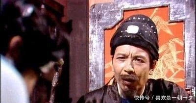 贾蓉巴不得秦可卿快死，他轻轻三句话，就让秦氏失去生存勇气