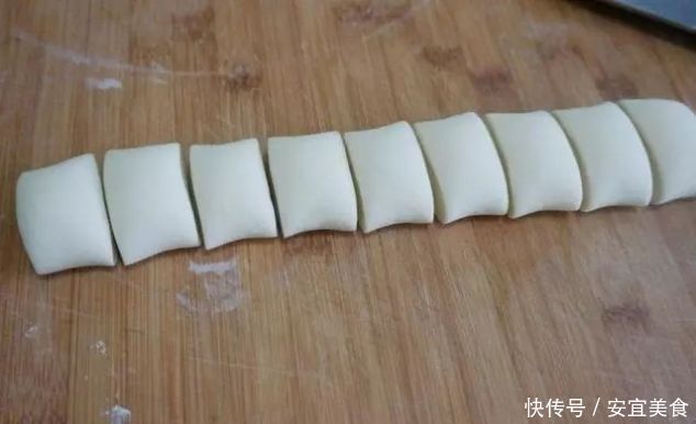 蒸馒头,别只会加酵母和白糖,馒头店老板教我秘诀,10分钟发满盆