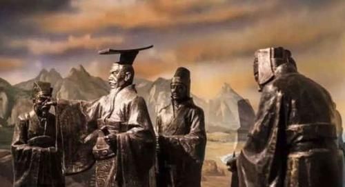 意义|秦始皇焚书坑儒的背后，有一层不为人知的意义，其价值巨大