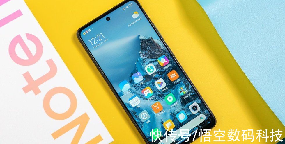 m闭着眼入不亏的手机，红米 Note11同价位的好选择