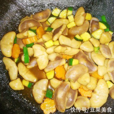 赘疣|么锦小炒菱角