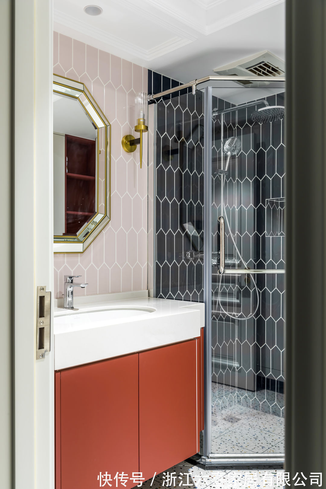 跌级|绝绝子的190平舒适三居,用色彩定义生活的本真丨真的是太仙气啦~~