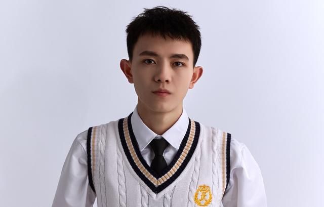 可杰罕見(jiàn)破防下播！明凱排到可杰，他憑實(shí)力讓可杰下播