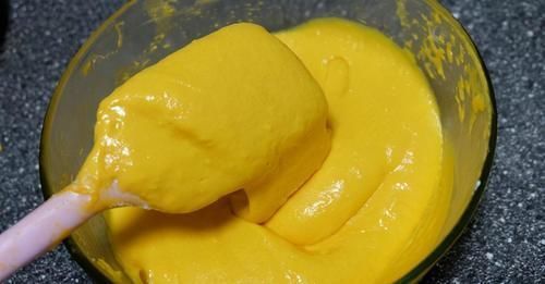 不用烤箱就可制作好吃的早餐蛋糕,简单轻松,直接告别喝粥式早餐