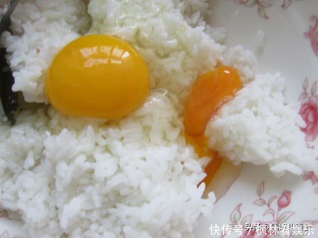 早餐|早餐这样做好吃到舔盘，方法特简单外酥里嫩真好吃，孩子再不挑食