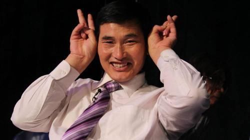 3种花,爱吃豆,盆里埋10粒,俩月不施肥,叶子绿,开大花!