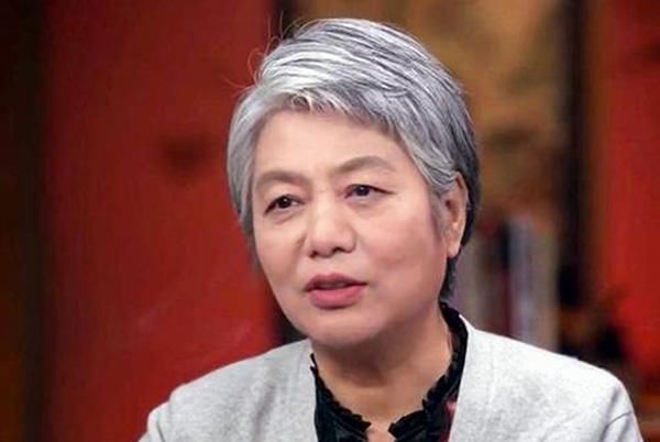 父母|每个情商低的孩子背后,都有一个这样的父母