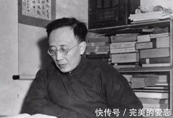 心爱的女人!郭沫若用4字骂鲁迅,鲁迅用5字进行回击,世人:符合郭沫若一生