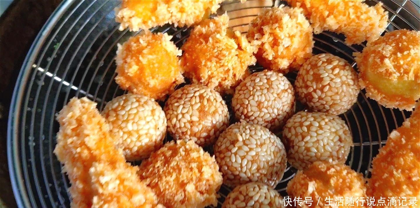 南瓜|半个南瓜,一碗糯米粉,简单一做,比油条简单多了,软糯又香甜