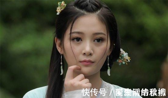 对联&才女出一上联:雨无门户能留客!书生的下联非常经典