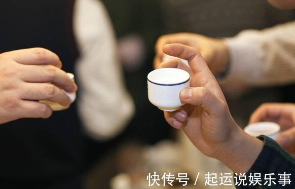 脑供血不足|脑供血不足的人,4种食物再馋也尽量少吃,以免脑梗,早知早好