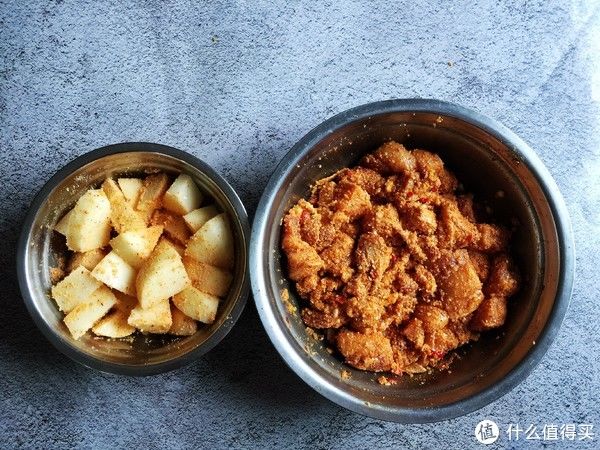 老少皆宜|夏天要多吃蒸菜,这肉配土豆蒸一蒸,软糯香甜又营养,好吃不上火