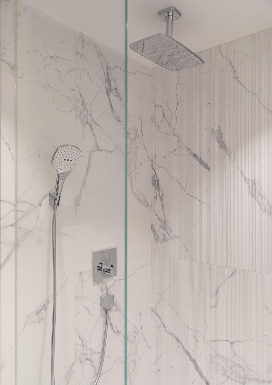 玄关|她家虽然不大,但称得上装修典范,不仅拥有大量收纳,还极简好看