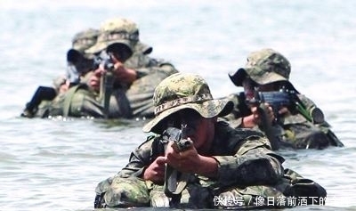 却是|亚洲打仗最弱的国家，从古至今少有胜绩，军队看上去却是世界一流！