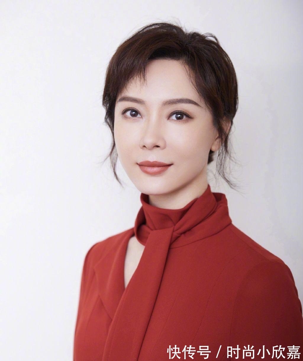 搭配 女人过了45岁,建议少戴这4种“首饰”,显廉价不说还没气质