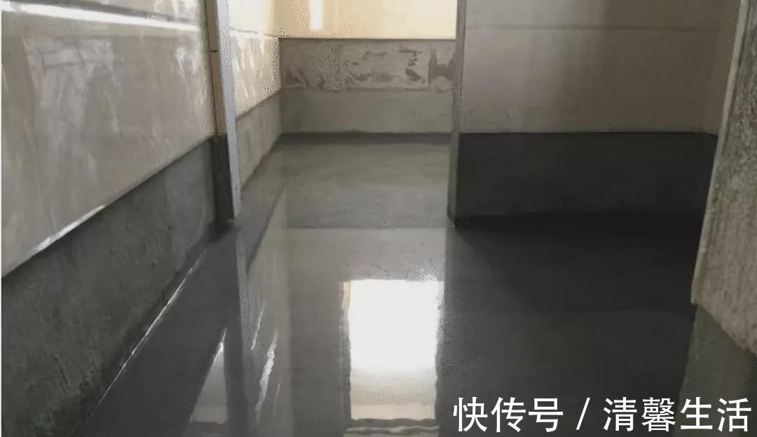 麻烦|卫生间贴砖,若发觉墙上“留白”,说明装修工靠谱,记得塞包烟!