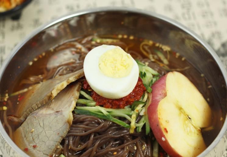  不贵|除了央视推荐的武汉热干面，还有什么好吃不贵的「特色」面食？