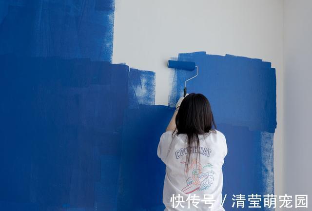 穷装|95后姑娘的“穷装”卧室火了，环保又精致，软装的力量真强大