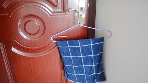 白醋倒在手心搓一搓,作用太棒了,知道的人不多,学会一生有用