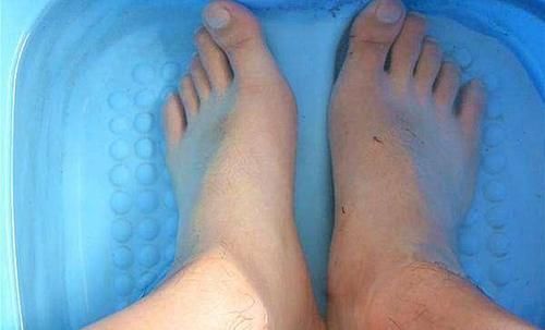 女性|女性荷尔蒙旺盛,与正常人有什么区别提升荷尔蒙,该怎么做