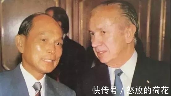 霍英东|经商不输李嘉诚，同为地产大亨，霍英东为何没能成为李嘉诚？