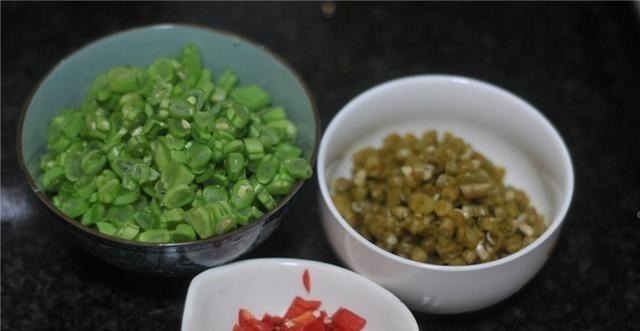 女人|吃了几十年才知道,它是“天然叶酸”,2块钱一大把,女人要多吃